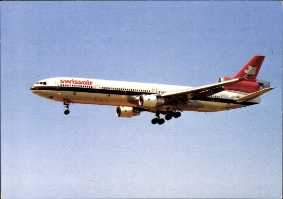 Postcard Swiss passenger aircraft McDonell-Douglas MD-11, Swissair