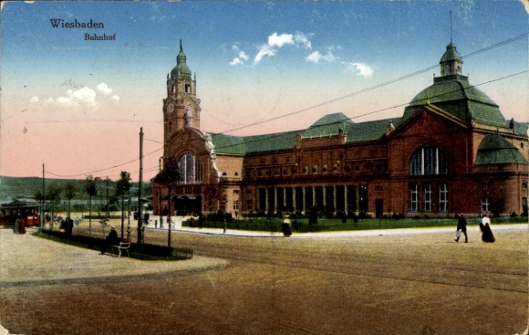 Ak Wiesbaden in Hessen, Bahnhof