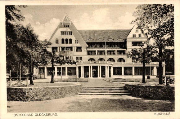 Postcard Glücksburg on the Baltic Sea, spa house, Baltic resort architecture, trees, summer