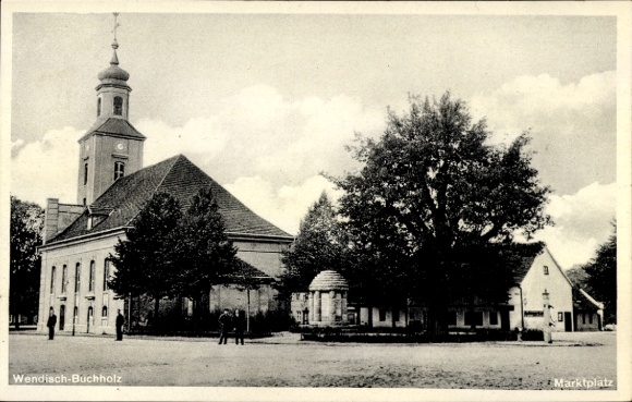 Postcard Wendisch Buchholz Märkisch Buchholz, market square, church, pump fountain