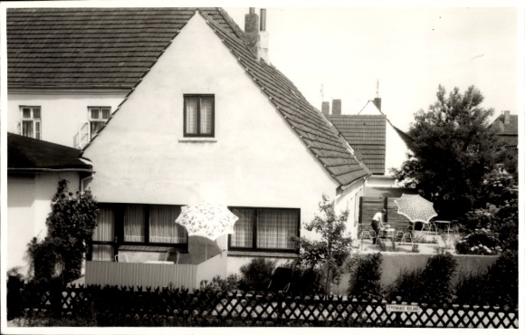 Photo North Sea resort Wangerooge in East Frisia, Haus Roland, Robbenstraße corner Schulstraße 7