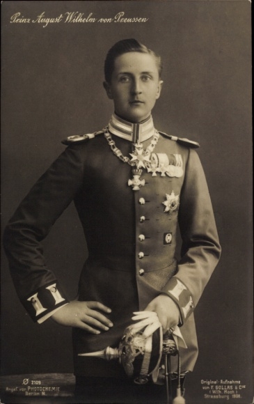 Ak Prinz August Wilhelm von Preußen, Portrait in Uniform