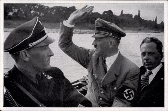 Collective picture Adolf Hitler, H. Hoffmann, Rhine, Godesberg, SS-Hauptgruppenfuhrer, collective work 8 picture 182