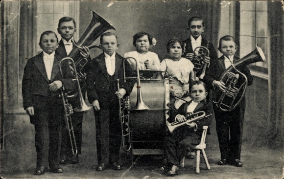 Ak Liliputaner, Orchester