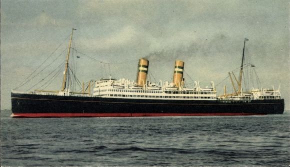 Postcard SS Veendam, HAL, passenger ship