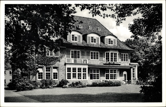 PC Hamburg Altona Nienstedten, Federal School Hochkamp of the DGB