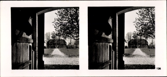 Stereo ruimtelijk beeld foto "De NS modelbedrijven 1937-38" Nr. 446 III/136, Gut Gottesgabe, stallen