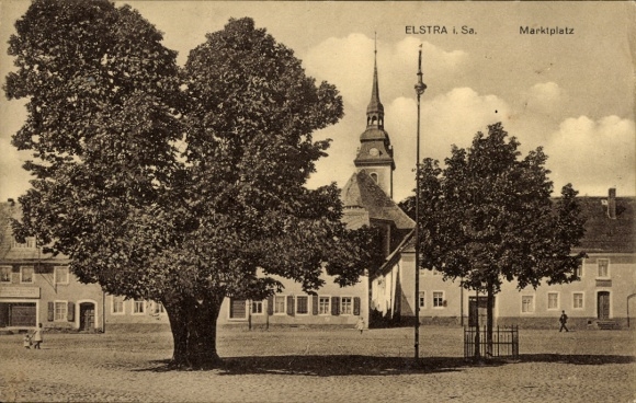 PC Elstra in Upper Lusatia, Saxony, market square, buildings, trees, clock tower, historical PC