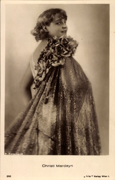 Postcard actress Christl Mardayn, portrait