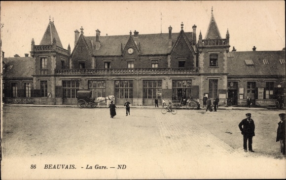 Postcard Beauvais Oise, The Train Station