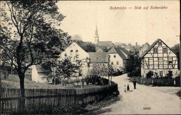 Ak Siebenlehn Großschirma in Sachsen, Straßenpartie, Fachwerkhaus