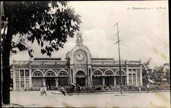 Ak Tananarive Madagaskar, La Gare, Buitenaanzicht van het treinstation