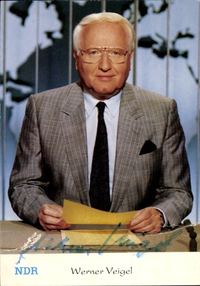 Postcard news anchor Werner Veigel, portrait, autograph