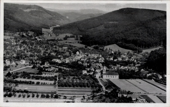 Ak Bleichheim in Baden Herbolzheim im Breisgau Schwarzwald, Fliegeraufnahme