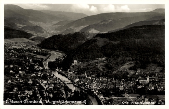 Ak Gernsbach im Murgtal Schwarzwald, Fliegeraufnahme