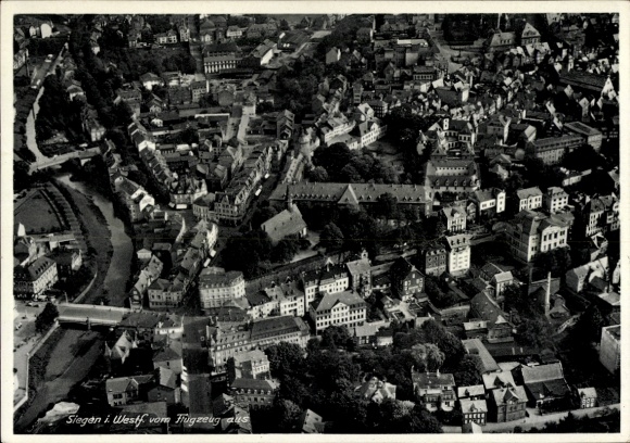 Ak Siegen in Westfalen, Luftaufnahme von  Stadtansicht,  Architektur