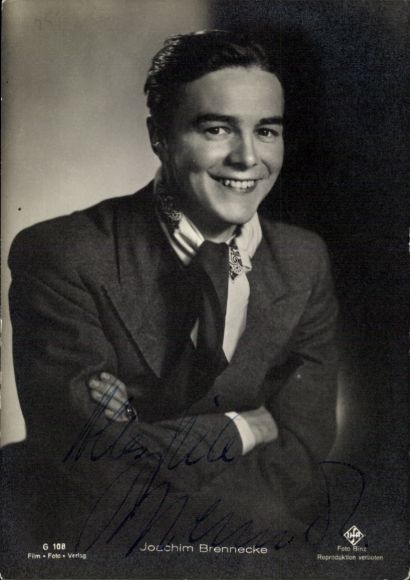 Postcard actor Joachim Brennecke, portrait, suit, Ufa Film, autograph