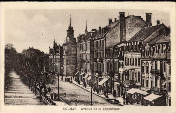Ak Colmar Kolmar Elsass Haut Rhin, Avenue de la République, Stadtansicht,  Gebäude