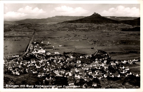 Ak Zimmern Bisingen im Zollernalbkreis, Burg Hohenzollern, Fliegeraufnahme