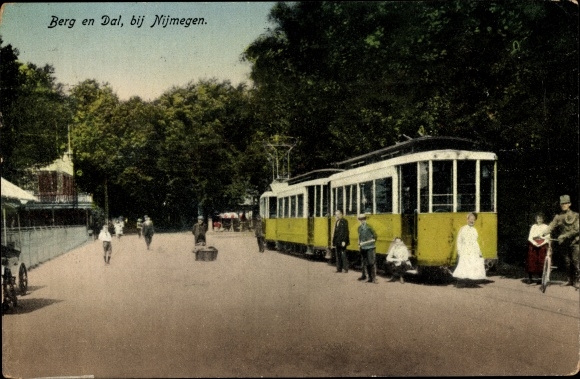 Postcard Berg en Dal Gelderland Netherlands, Tram