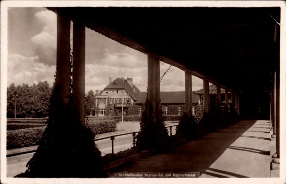 Postcard Bad Saarow Pieskow Kreis Oder Spree, station halls, station hotel