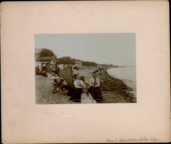 Foto Wyk auf Föhr Nordfriesland, Strand, Strandkorb, M. W., Mutter, Fritze