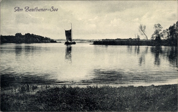 PC Zeuthen in der Mark, Lake Zeuthen, boat