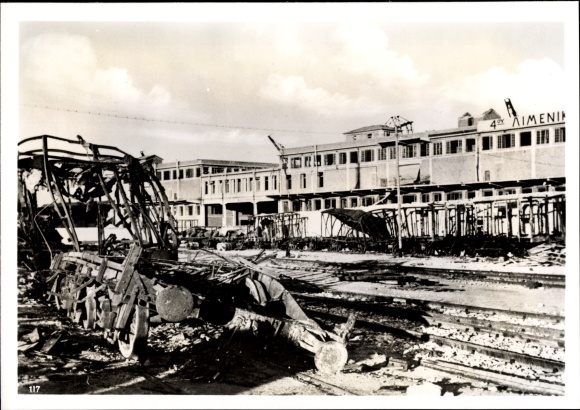 Photo Heinrich Hoffmann, Port of Piraeus, war damage, WWII, May 1941