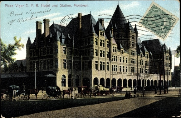 Postcard Montreal Québec Kanada, Place Viger C. P. R. Hotel and Station