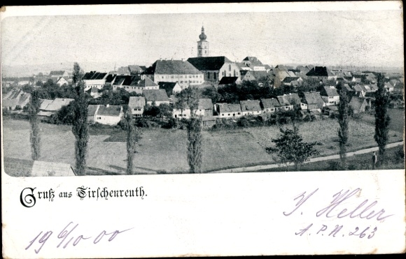 KP Tirschenreuth, widok całkowity na miasto, w tle wieża kościoła