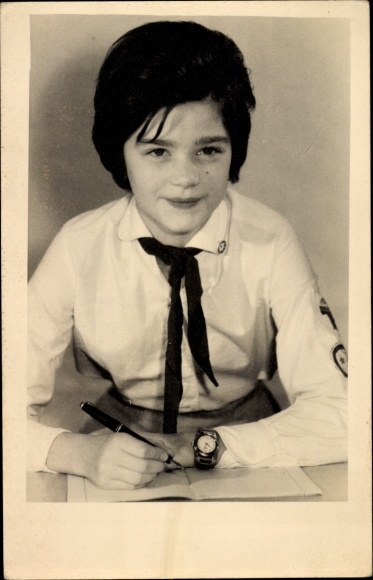 Photo Thälmann pioneer, young pioneer, child portrait, wristwatch, booklet, GDR