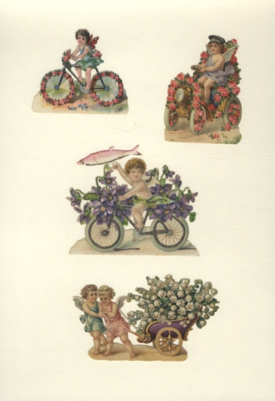 4 aniołki opłatkowe z powozem, rowerami, samochodem, ozdobione kwiatami, ok. 8,5 x 10 cm, 7 x 8 cm