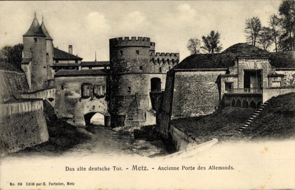 Ak Metz Moselle, Das alte deutsche Tor,  alte Festungsanlage, 