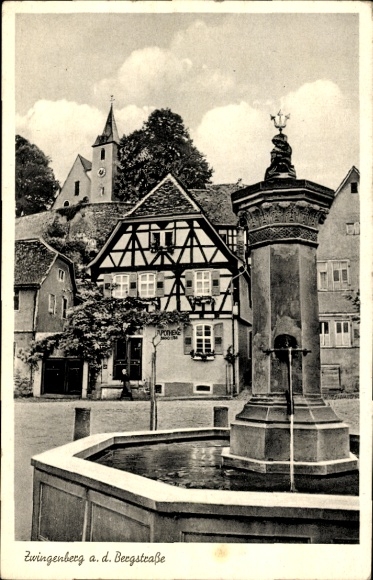 Postcard Zwingenberg on Bergstrasse in Hesse, partial view, half-timbered house, fountain