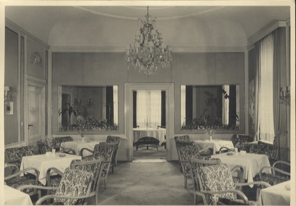 Original photo Berlin Zehlendorf, Parkhotel Dahlem, guest room, around 1950, approx. 12x17 cm