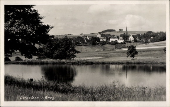 Ak Elterlein im Erzgebirge Sachsen, Blick übers Wasser auf den Ort, Kirche