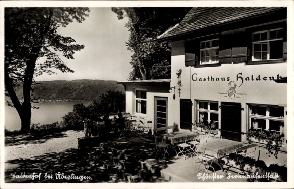 Postcard Überlingen in the Bodenseekreis Baden Württemberg, party at the Gasthof Haldenhof, owner Franz X. Eberle