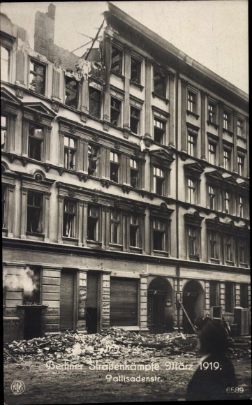 Ak Berlin Friedrichshain, Märzkämpfe 1919, Generalstreik, Zerstörtes Haus in der Palisadenstraße