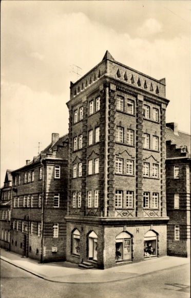 Ak Hohenmölsen im Burgenlandkreis, 23-Familien-Wohnhaus in der Friedensstraße