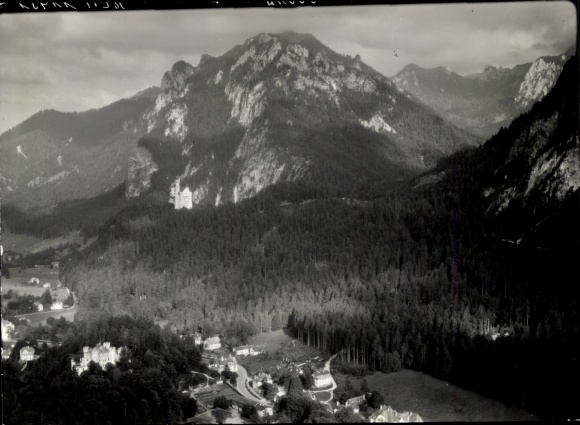 Photo Hohenschwangau Schwangau in the Ostallgäu, aerial photograph