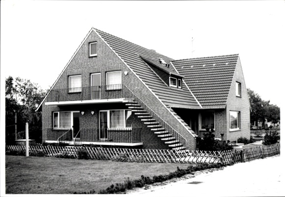 Photo North Sea resort Wangerooge in East Frisia, Haus Gesundbrunnen, Damenpfad 6
