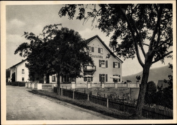 Ak Pommelsbrunn Hersbrucker Schweiz, Gaststätte zum Bahnhof, Wilhelm Lutz, Straßenpartie