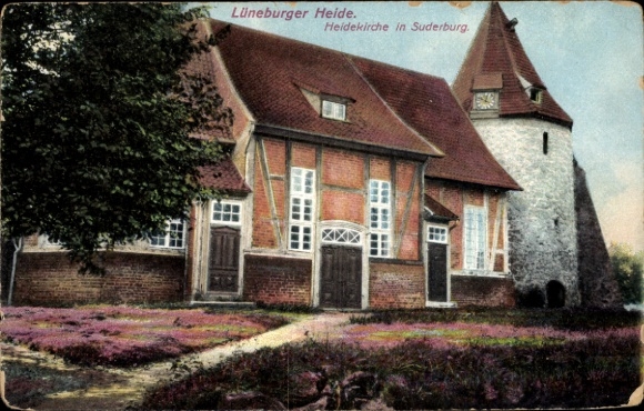 Ak Suderburg in der Lüneburger Heide, Lüneburger Heide. Heidekirche in Suderburg.