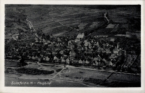 Postcard Sulzfeld am Main in the district of Kitzingen, aerial view of Sulzfeld, quiet landscape, r place, flight