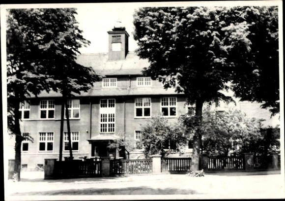 Photo Postcard Grünewalde Lauchhammer in Niederlausitz, office building