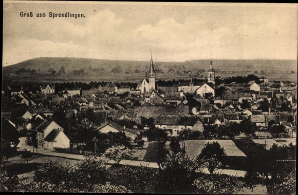 Ak Sprendlingen in Rheinhessen, totaaloverzicht van het dorp