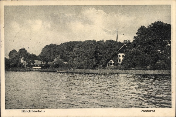 Ak Kirchbarkau in Schleswig Holstein, Blick auf das Pastorat vom Wasser aus