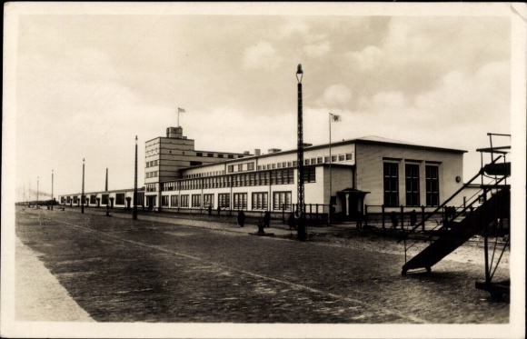 Ak Bremen, Blick auf die Neue Lloydhalle, Außenansicht