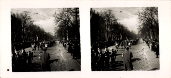 Stereo Raumbild Foto "Großdeutschlands Wiedergeburt" Nr. 12, Wien, 12. März 1938