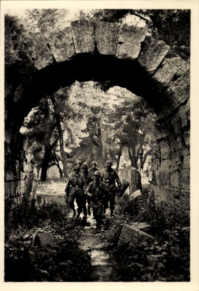 Postcard Waffen-SS, in Greece, On Olympic Soil